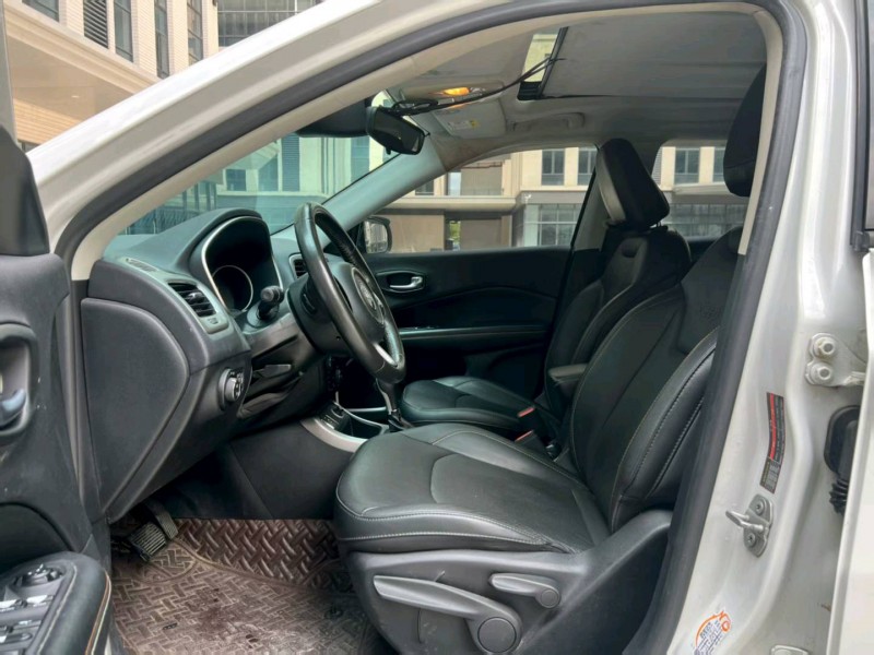 广州17年Jeep指南者4