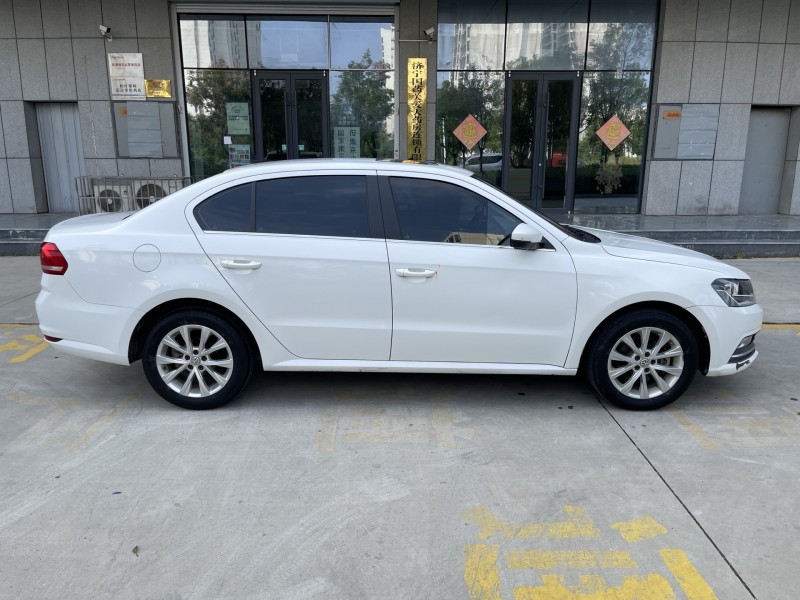 济宁19年大众朗逸7