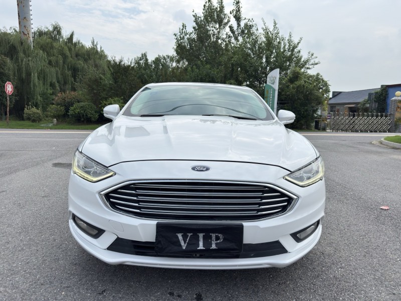 盐城18年福特蒙迪欧1