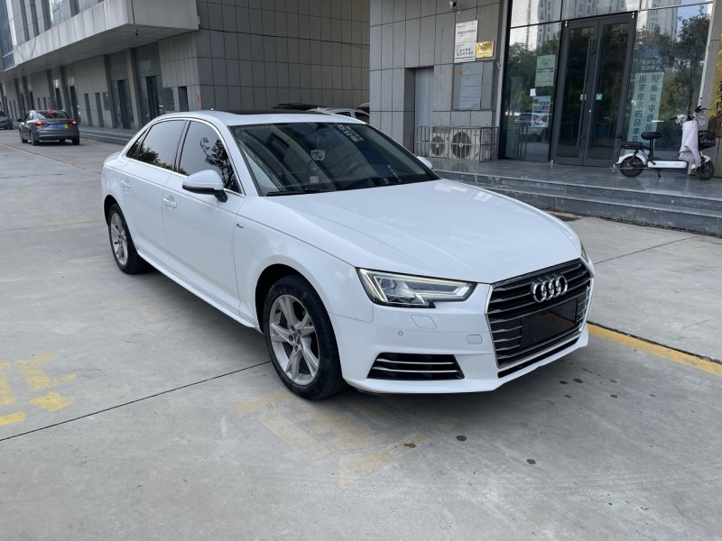 济宁18年奥迪A4L3