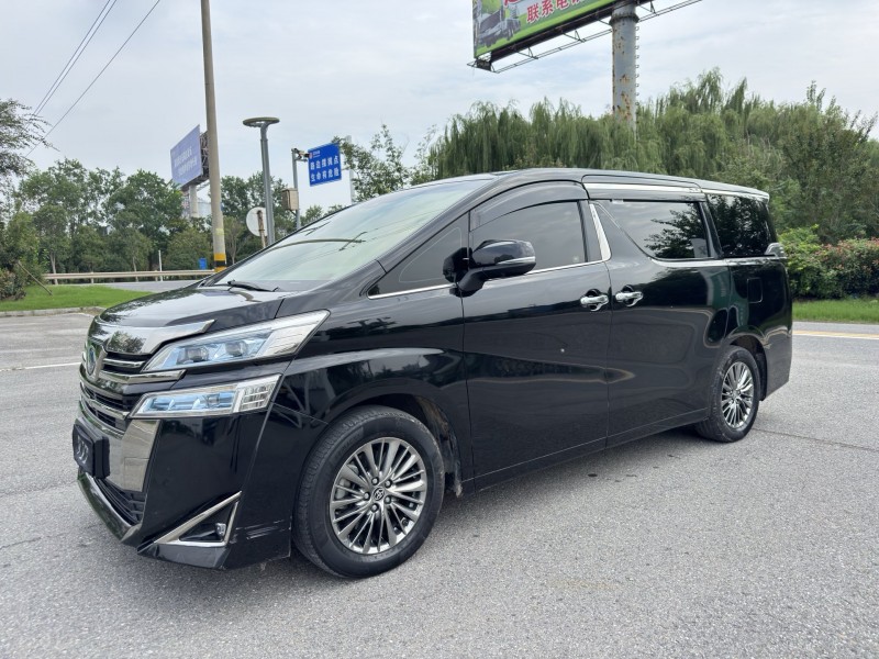 盐城19年丰田威尔法3