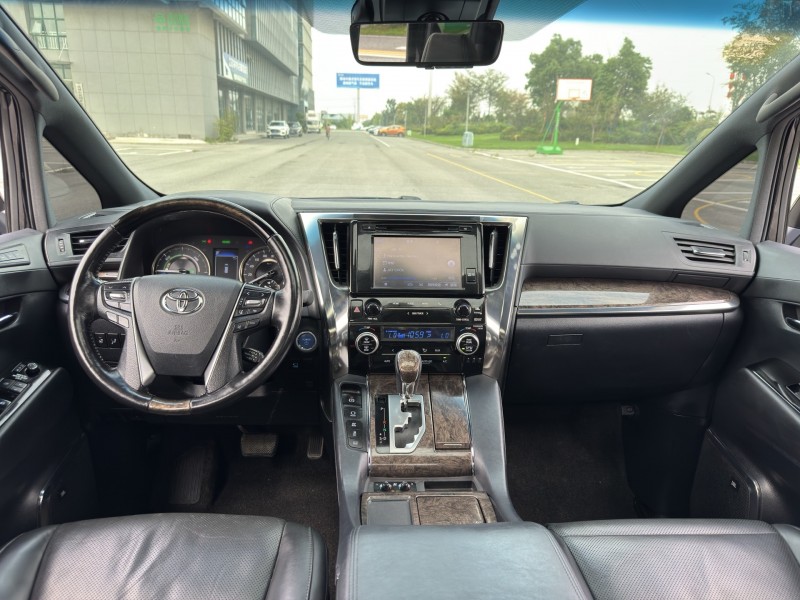 盐城19年丰田威尔法7