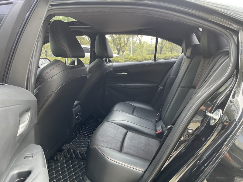 济宁21年丰田雷凌6