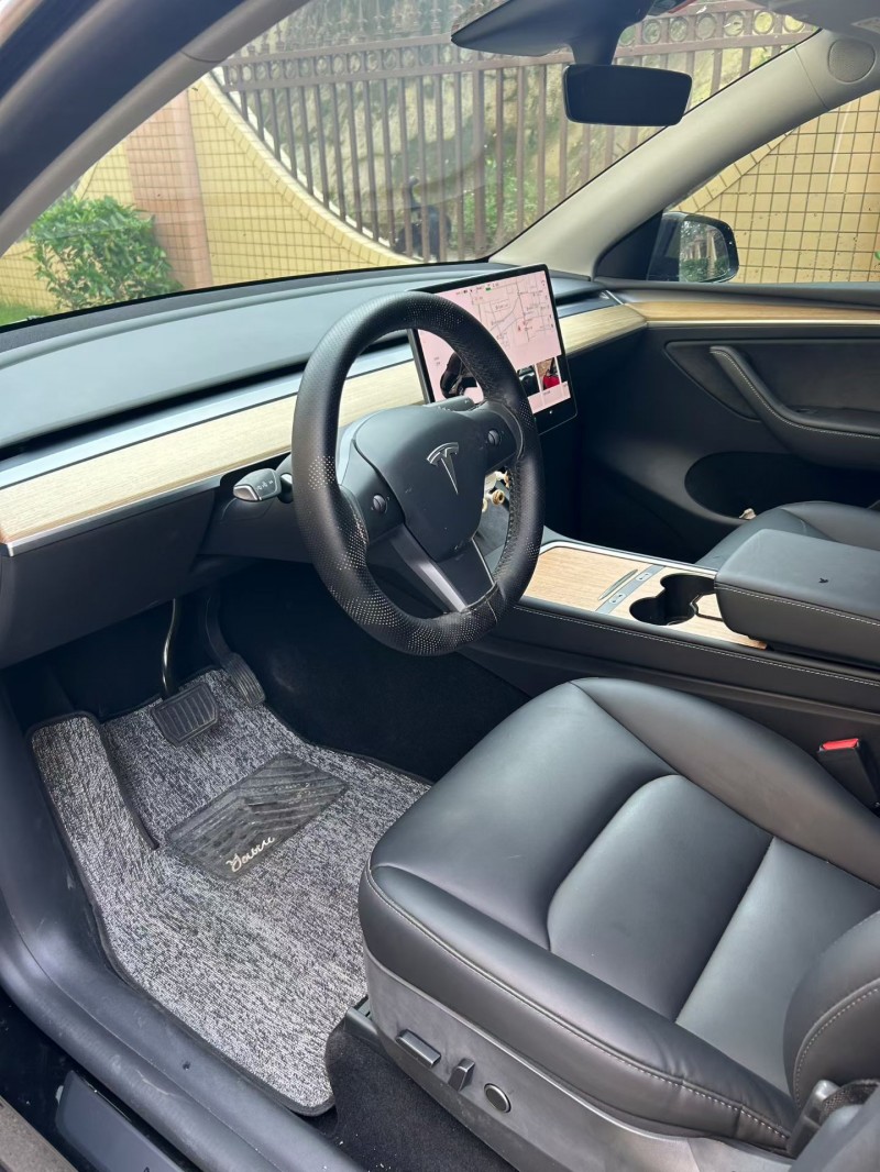 东莞23年特斯拉MODEL Y4