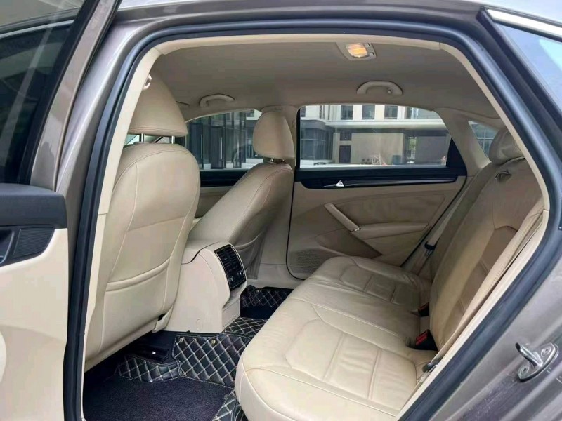 广州12年大众帕萨特7