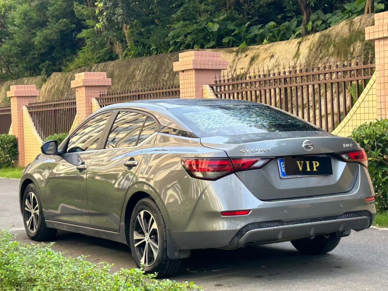 东莞21年日产轩逸3