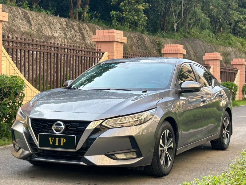 东莞21年日产轩逸5