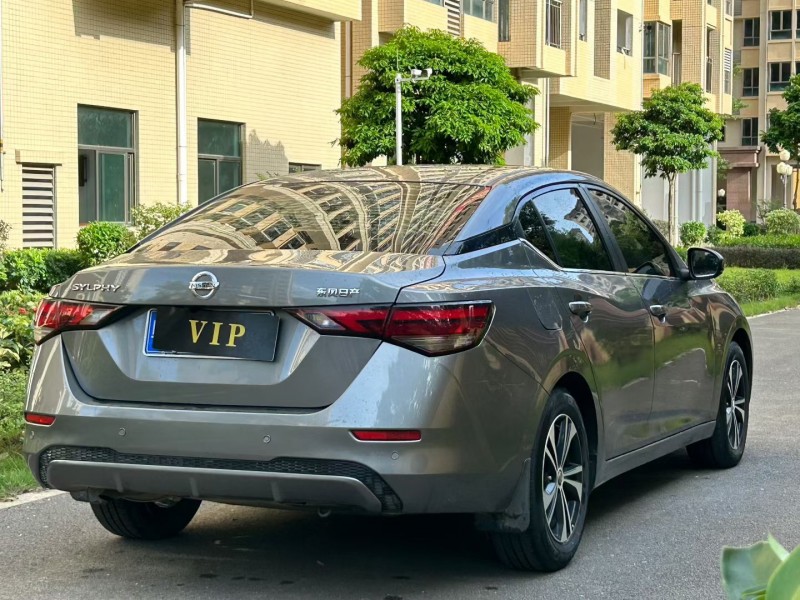 东莞21年日产轩逸7