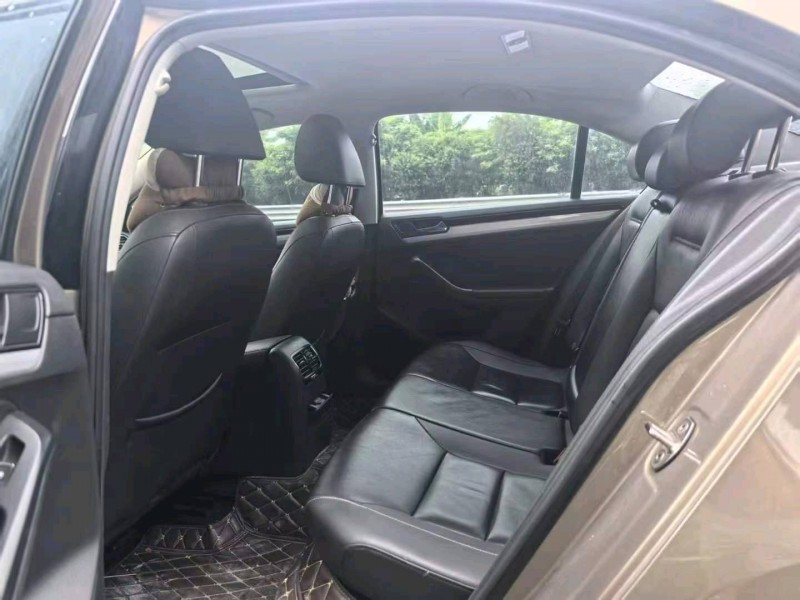 广州16年大众速腾7