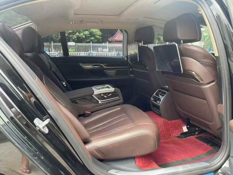 广州21年宝马7系6