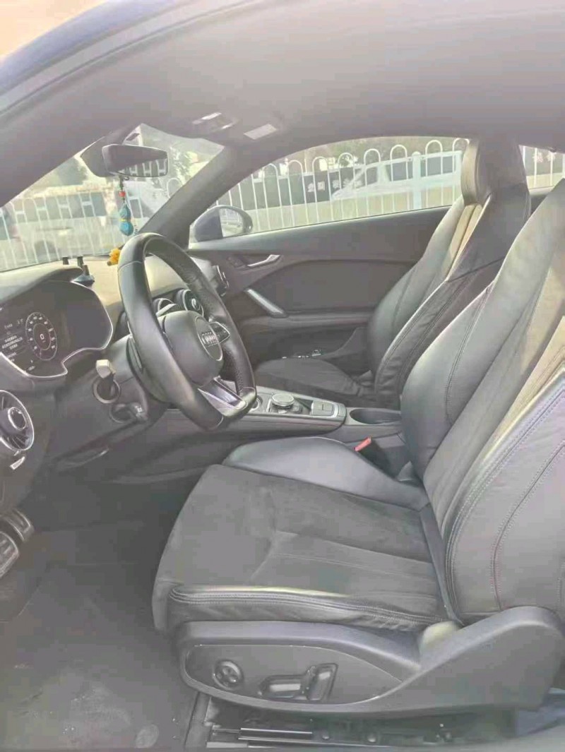 南宁17年奥迪TT6