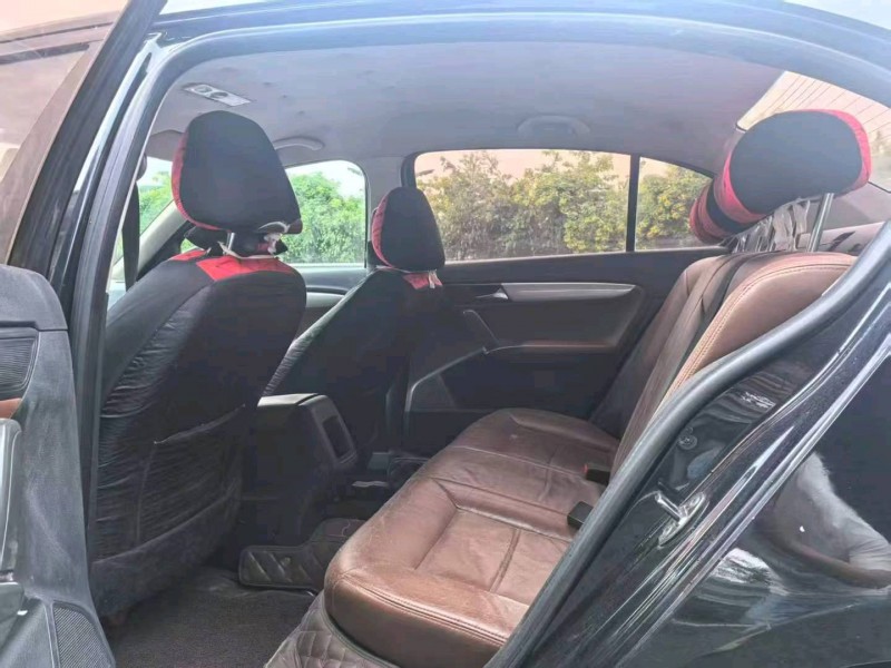 广州13年大众朗逸7