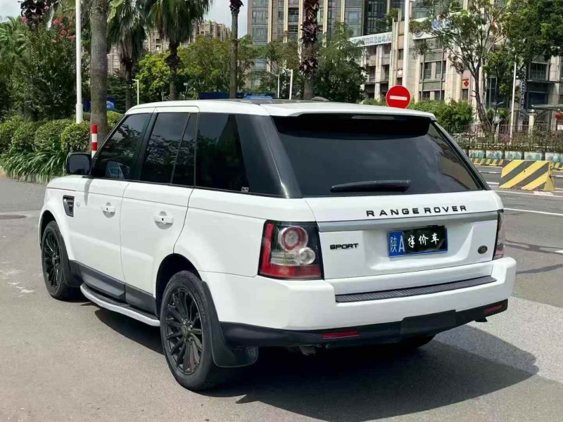 广州12年路虎揽胜运动8