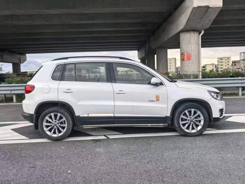 广州15年大众途观4