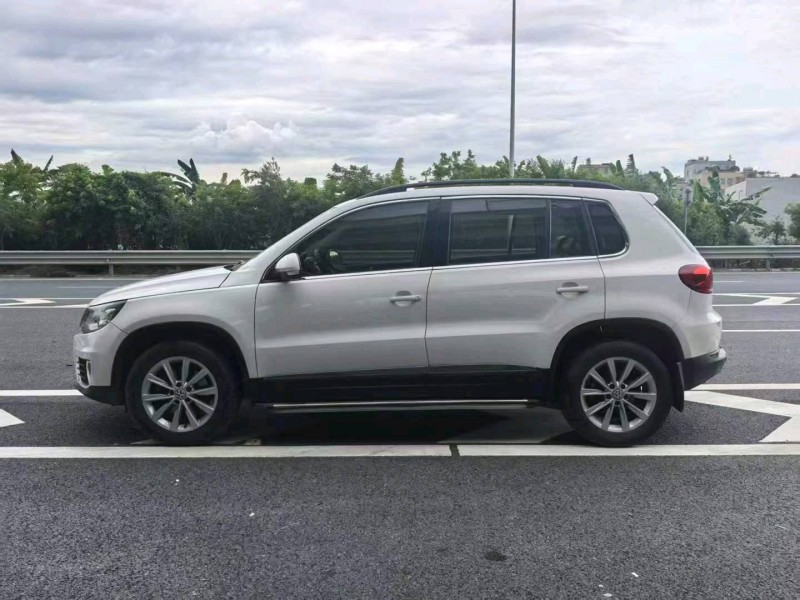 广州15年大众途观6