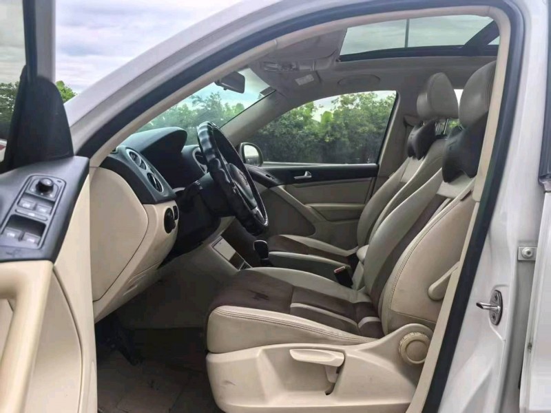 广州15年大众途观9