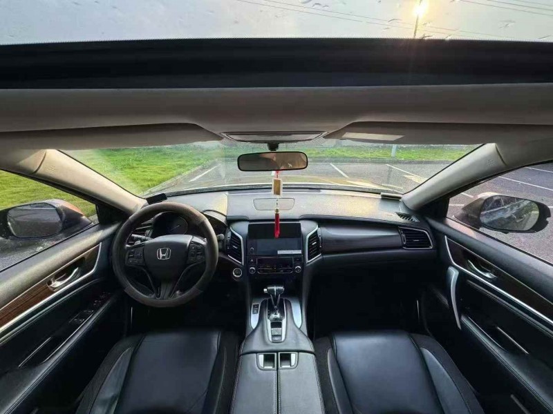 广州18年本田冠道7