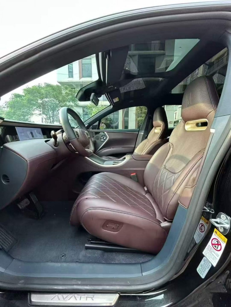 广州24年阿维塔114