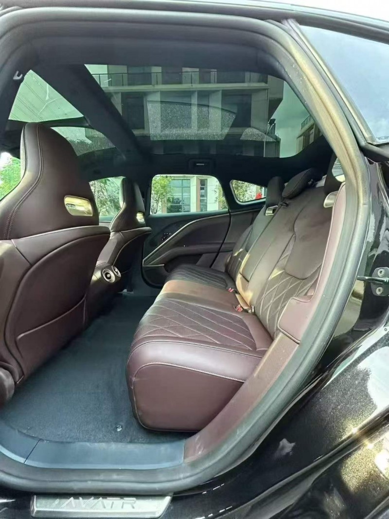 广州24年阿维塔115