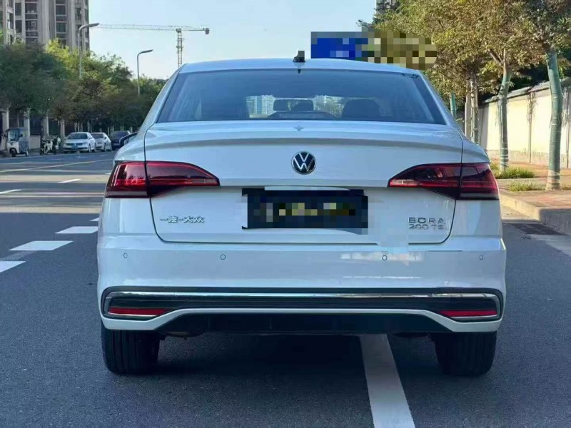 郑州25年大众宝来9