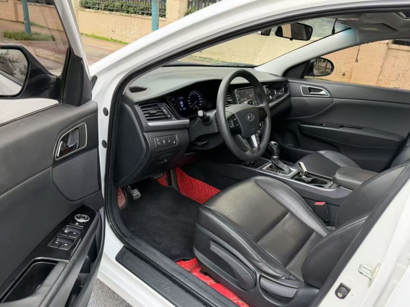 郑州19年现代名图6