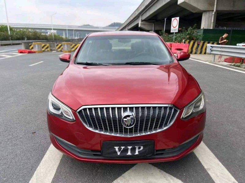 广州16年别克英朗1