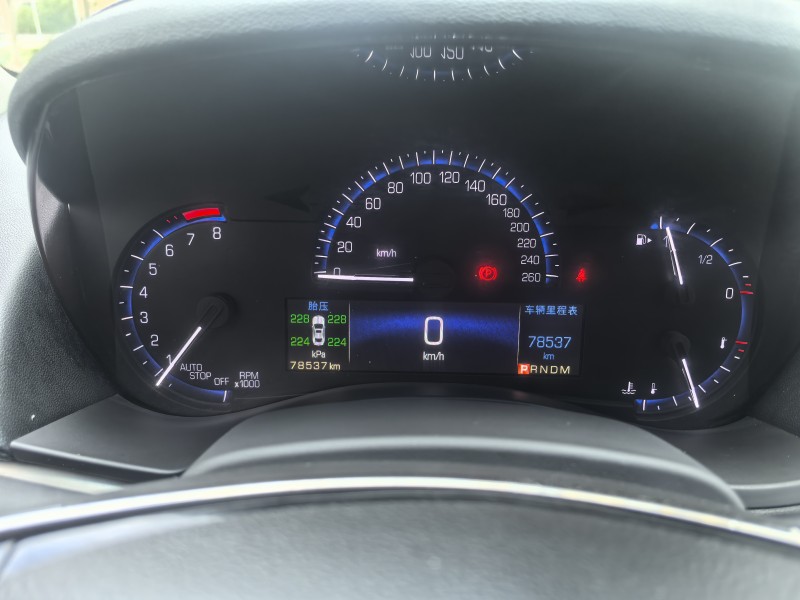 成都16年凯迪拉克ATS-L5