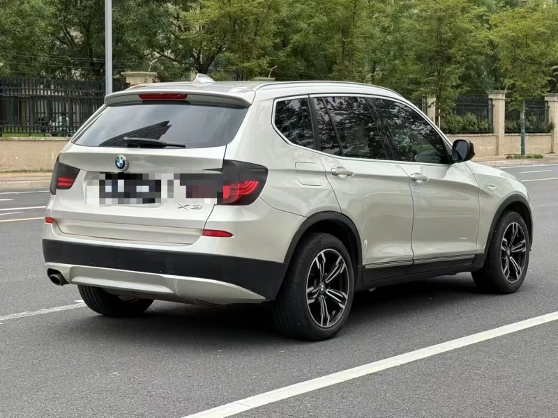 郑州12年宝马X38