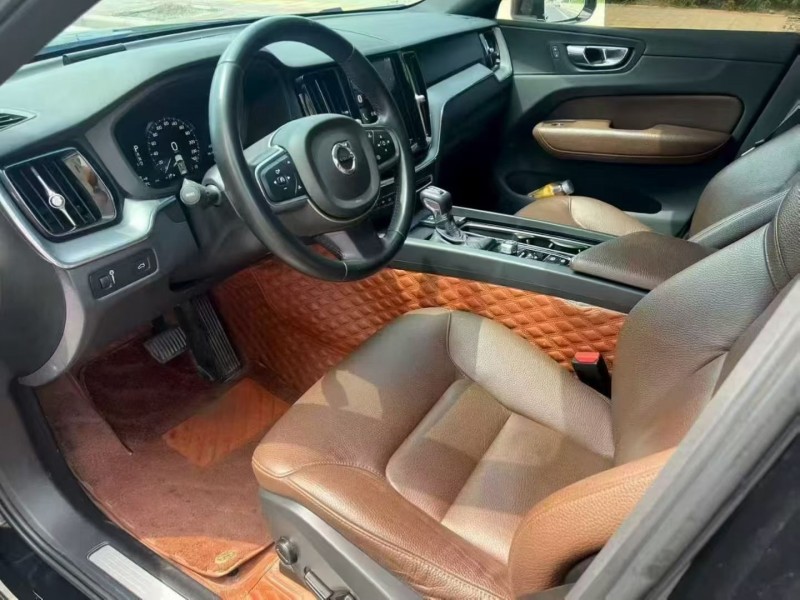 郑州20年沃尔沃XC605