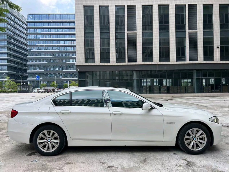 广州12年宝马5系8