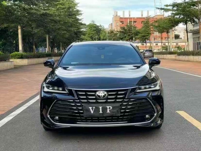 广州22年丰田亚洲龙1