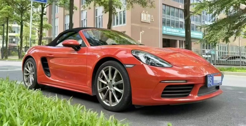 广州18年保时捷Boxster5