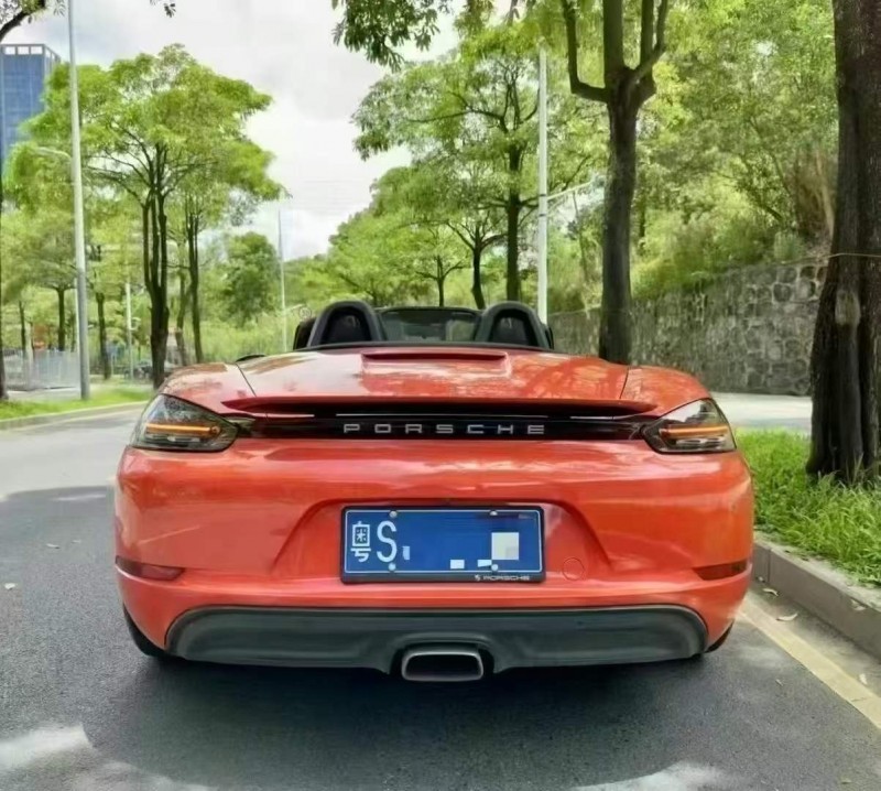 广州18年保时捷Boxster9