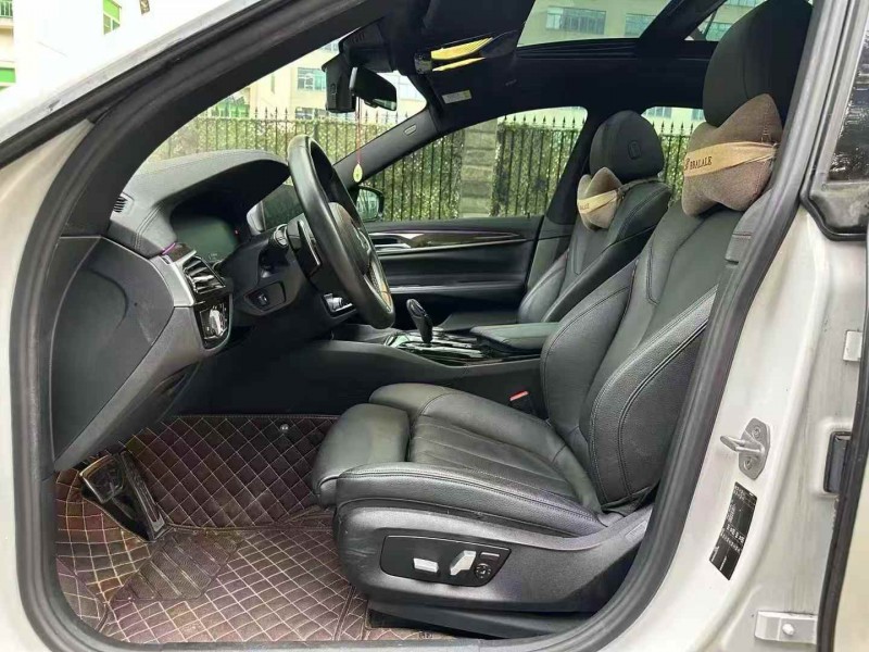 广州20年宝马6系3