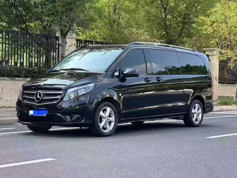 郑州18年奔驰威霆2