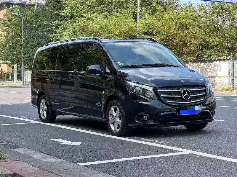 郑州18年奔驰威霆3