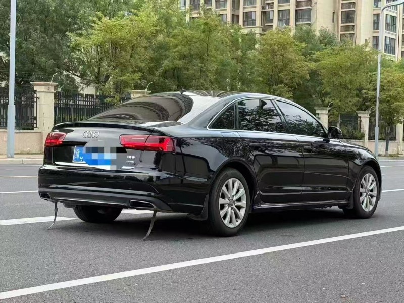 郑州17年奥迪A6L8