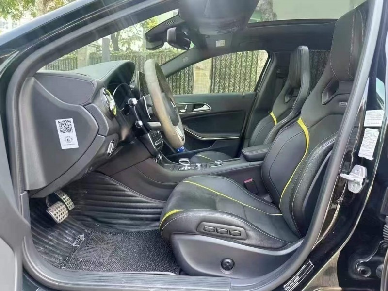 广州18年奔驰GLA4