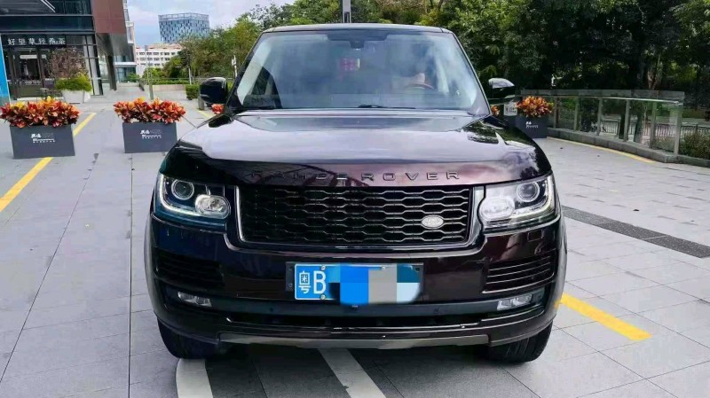 广州17年路虎揽胜行政1