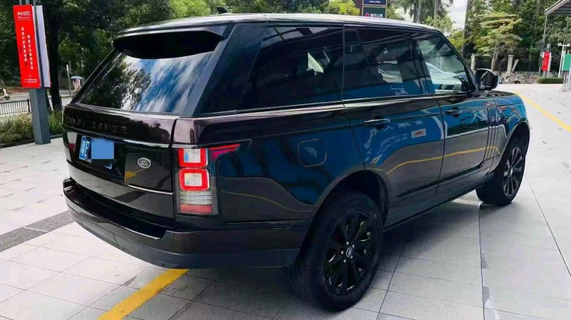 广州17年路虎揽胜行政8