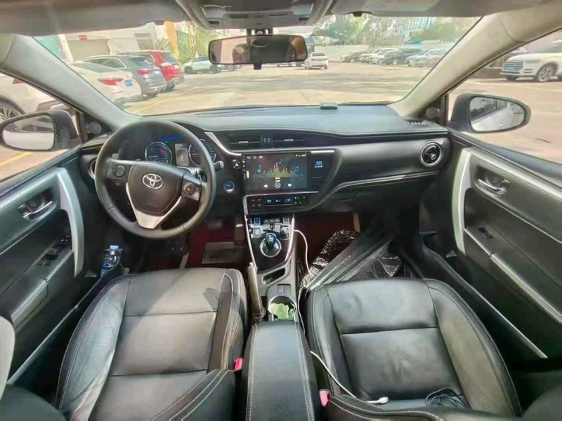 广州18年丰田卡罗拉5