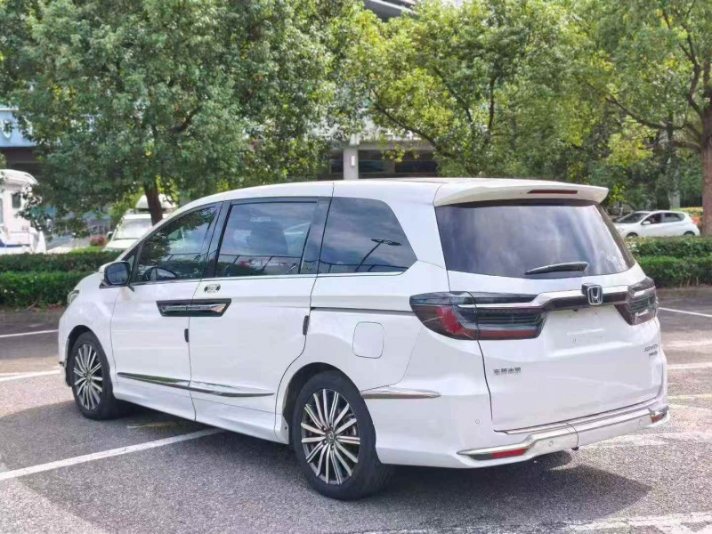 绍兴22年本田艾力绅4