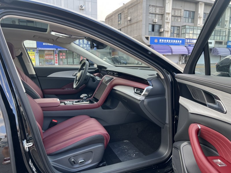 盐城25年红旗H56