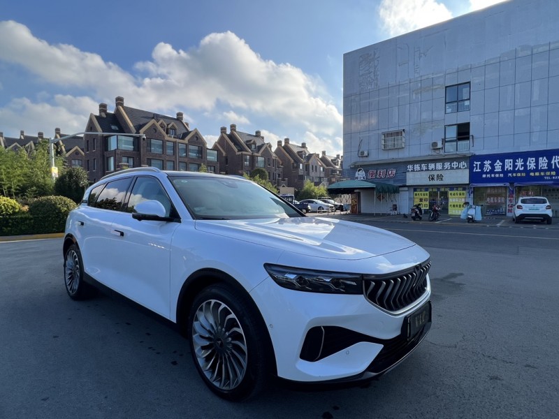 盐城21年岚图汽车FREE2