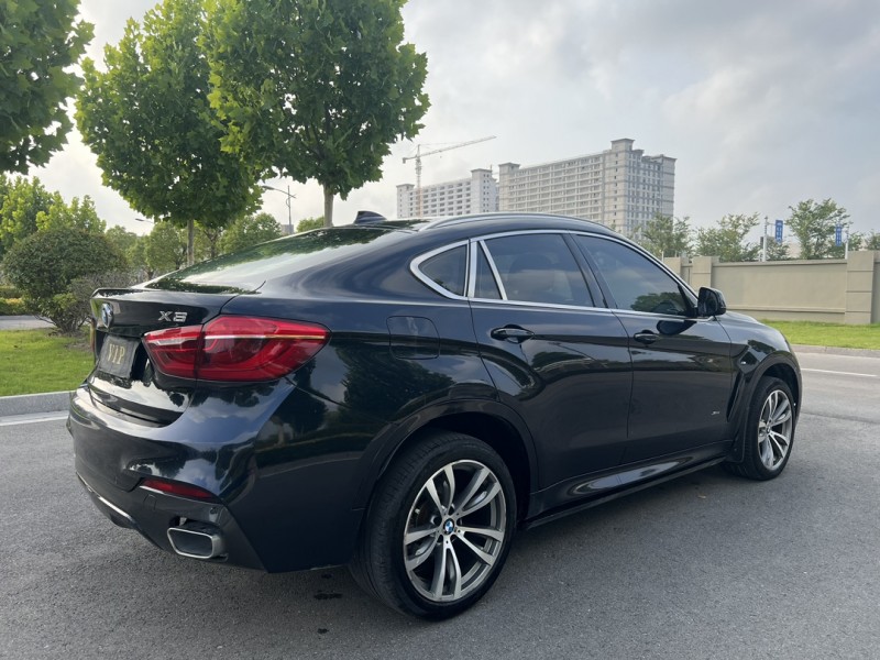 盐城19年宝马X68