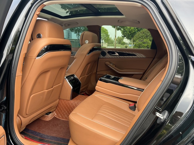 盐城23年红旗H95