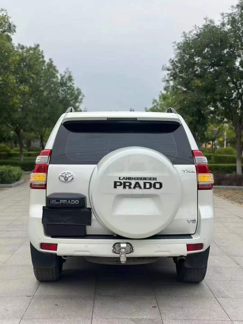 忻州17年丰田普拉多3