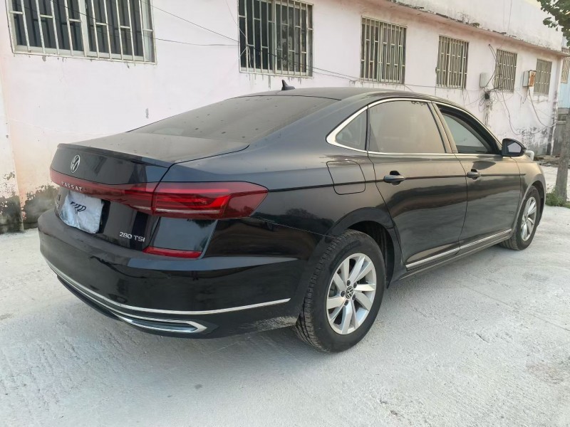 青岛24年大众帕萨特7