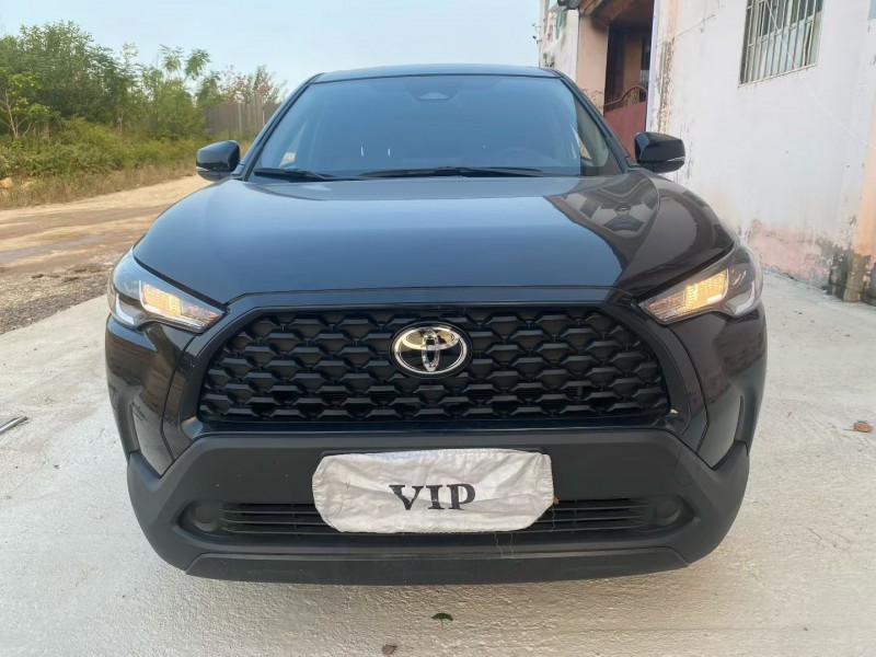 青岛24年丰田锐放1