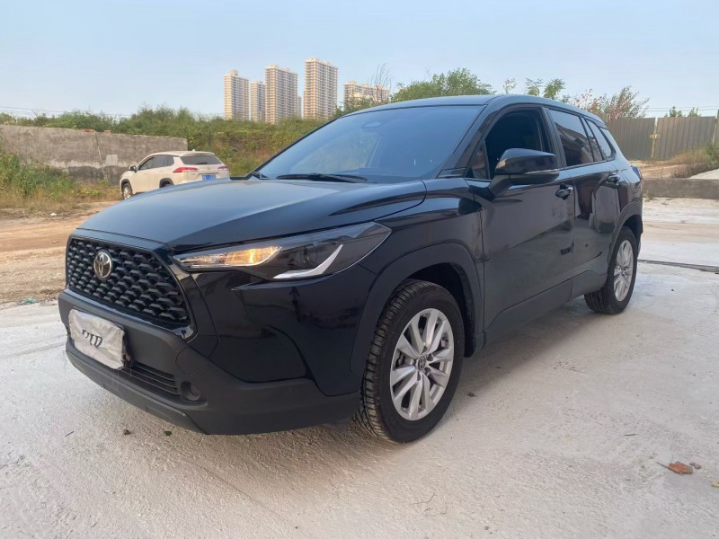 青岛24年丰田锐放3